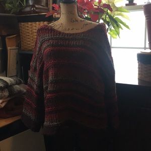 Free People Sweater size small.